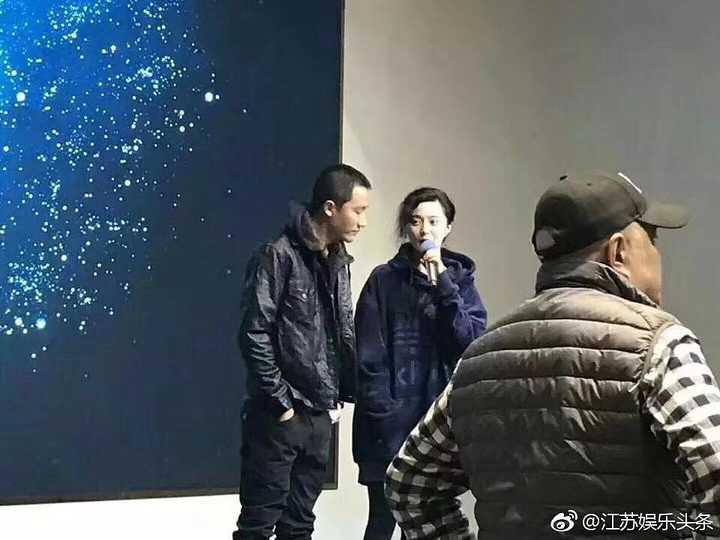 art freeman / 米娅·斯柯莎费芙 / 张译 / 吴陈超 / 瑞塔·维泽尔