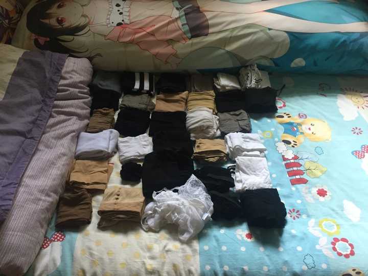 大家都怎样收纳裤袜?