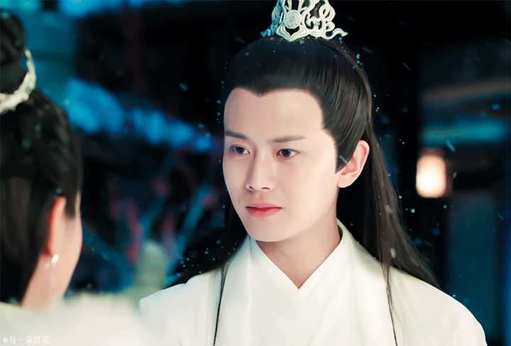 或者可以了解一下你们的追星故事吗(单指任嘉伦)?