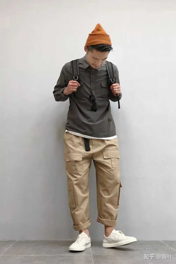 海魂衫搭配工装裤一直是型搭配 也是常说的最容易上手的搭配 微胖的