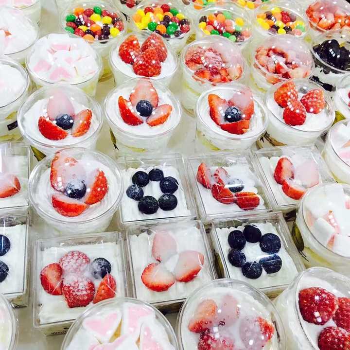 零食也是继续供应的 从会前很早的时候我们就已经确定了茶歇并采购