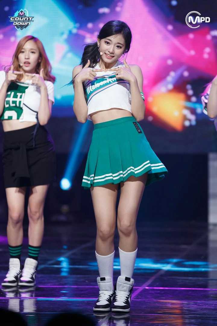 Twice 成员周子瑜有哪些惊为天人的瞬间? - 知乎