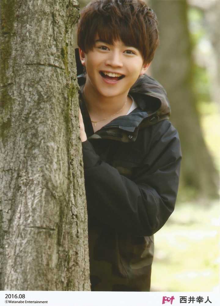西井幸人,小时候帅炸 先发图