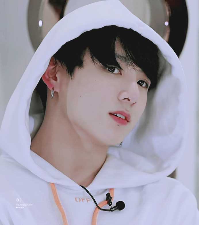 可以给我安利田柾国的神图吗比如这类图