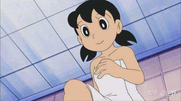 " 哆啦a梦有很多心灵控制的道具,催眠眼镜,驯狗器,身份徽章