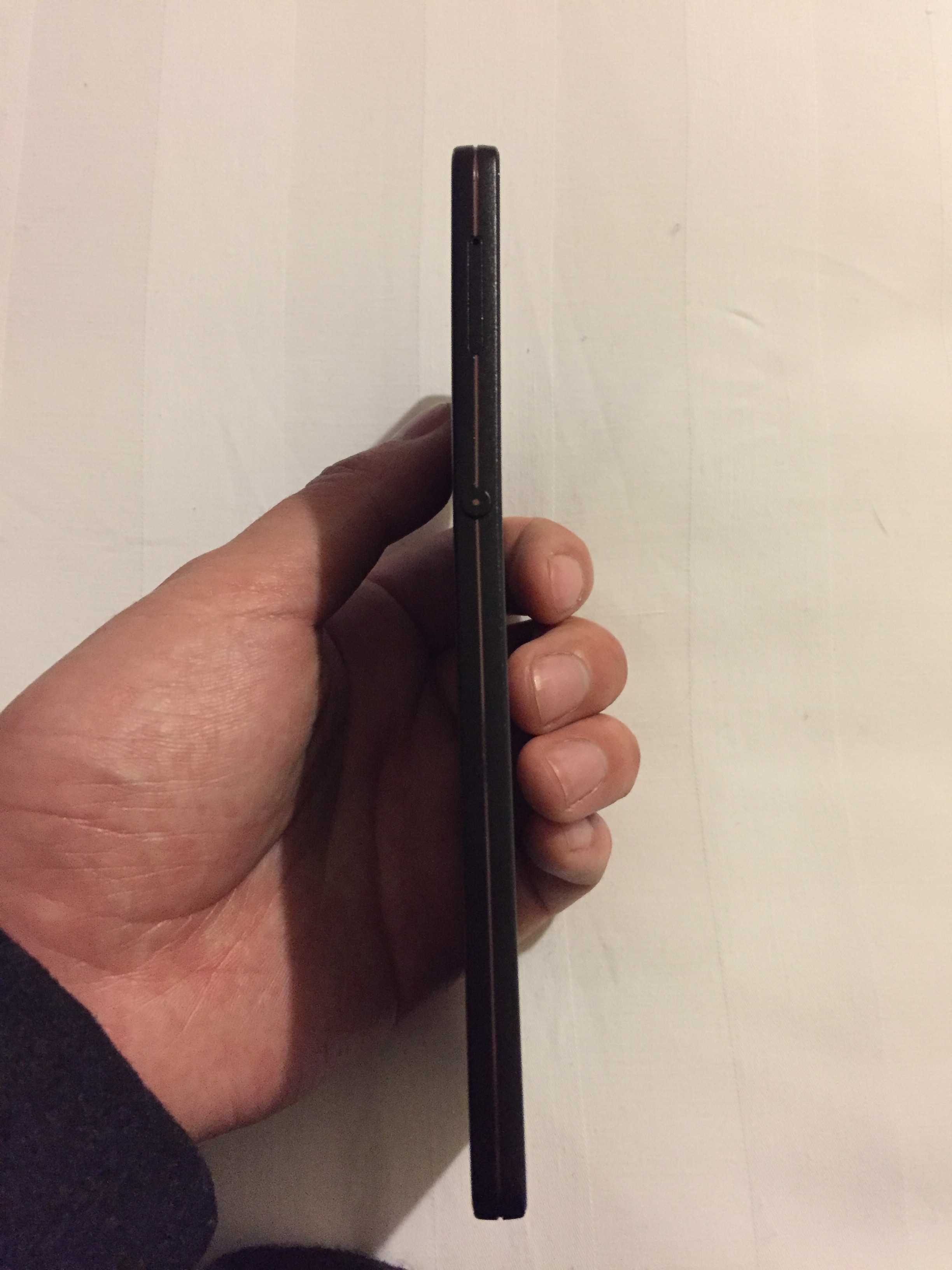 如何看待开卖仅一月,锤子坚果Pro2出现几十起