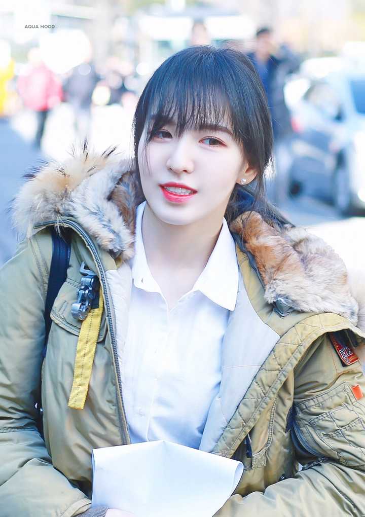 如何评价四代女团的主唱们的实力?