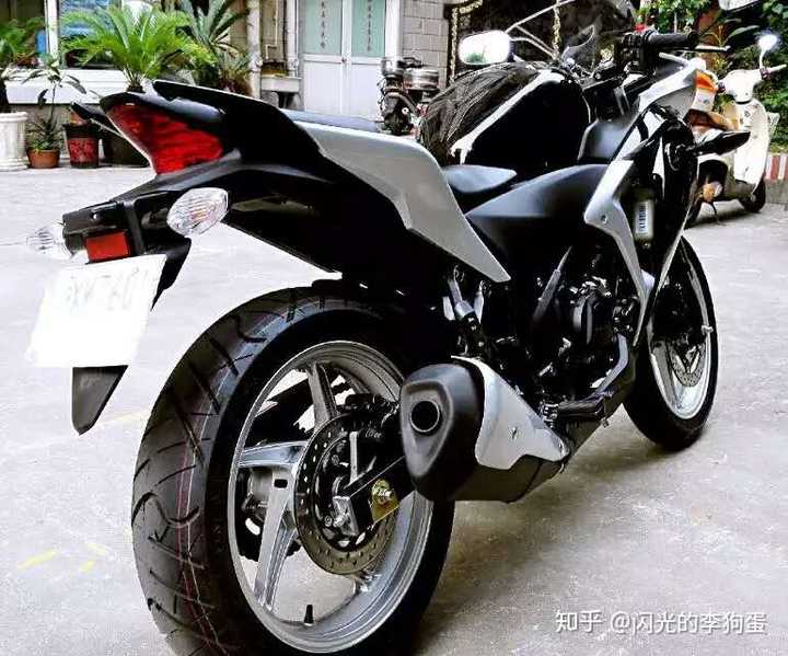 新手摩托车入门车型选什么好 知乎 新手摩托车入门车型选什么好 知乎