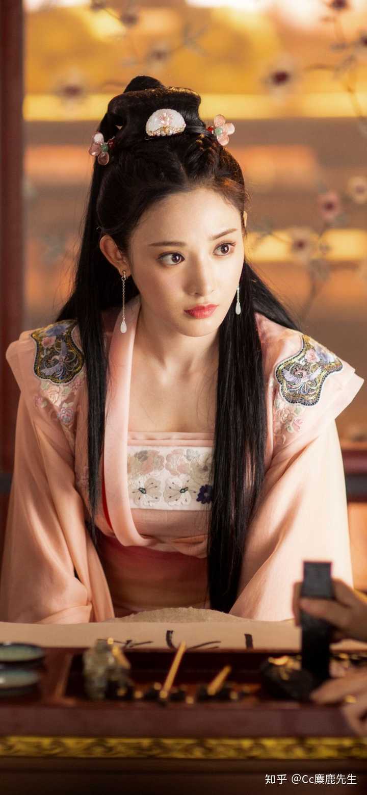 古装剧里有哪些令人过目不忘的经典造型?