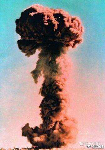 登录 1964年10月16日15时,我国在新疆罗布泊核试验场成功地爆炸了第
