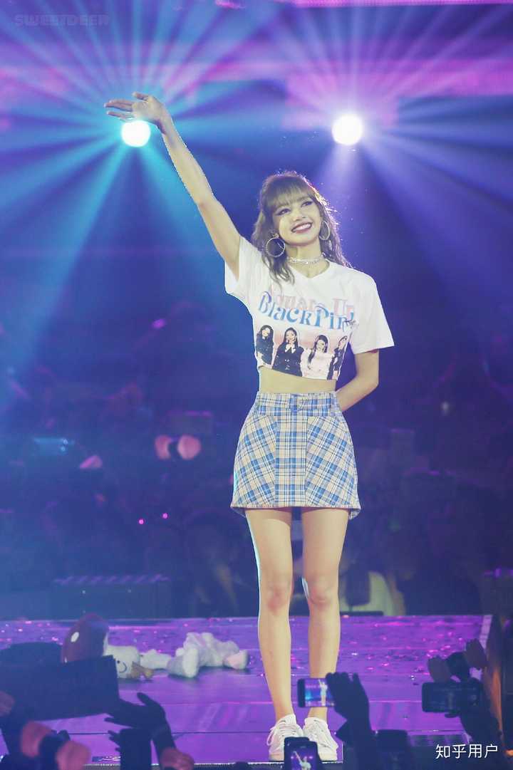 lisa为什么这么好看有什么特别呢点