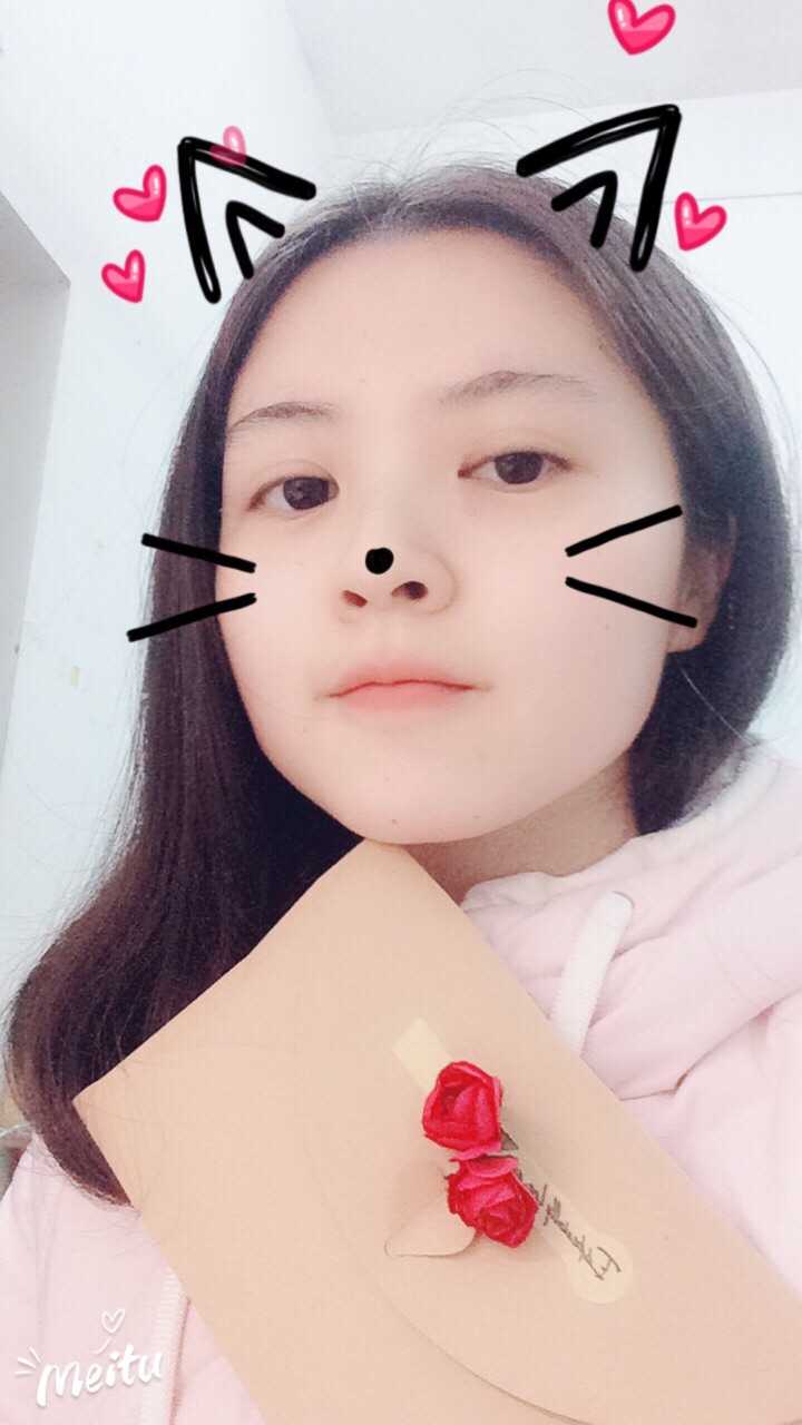 你所见过的同一个人差距最大的两张照片,到底有多大?