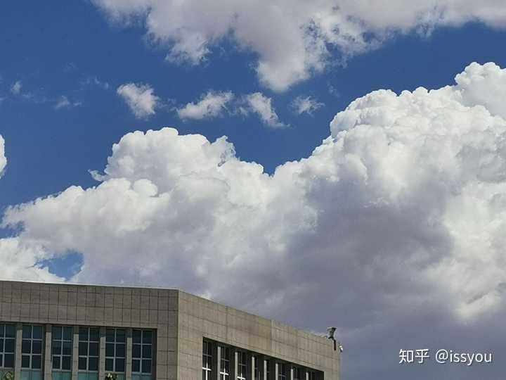 郑州职业技术学院食堂_郑州市技师学院宿舍条件和食堂情况_郑州职业技术学院食堂招标公告