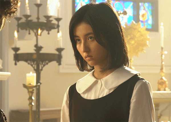 张子枫在唐探1中的笑真的演技炸裂吗?