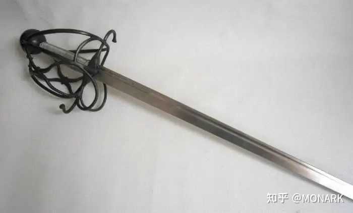 为什么剑在西方一般劈砍使用，而中国古代用剑常常戳刺？ - 知乎