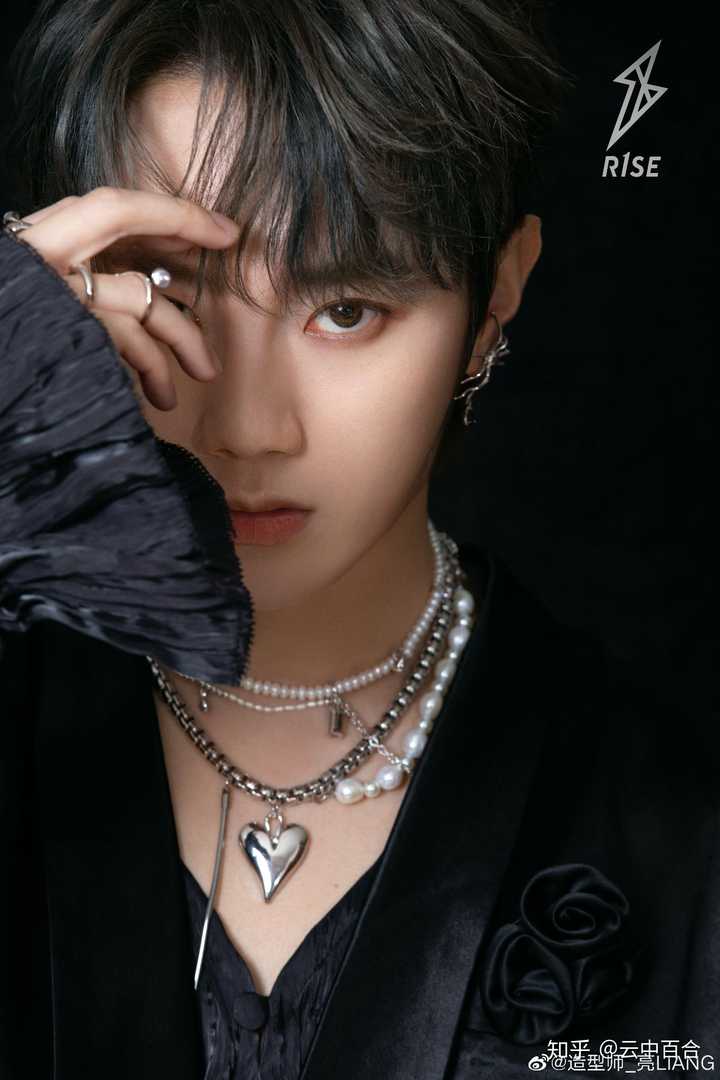 请问高姿gogi品牌的最新代言人是谁