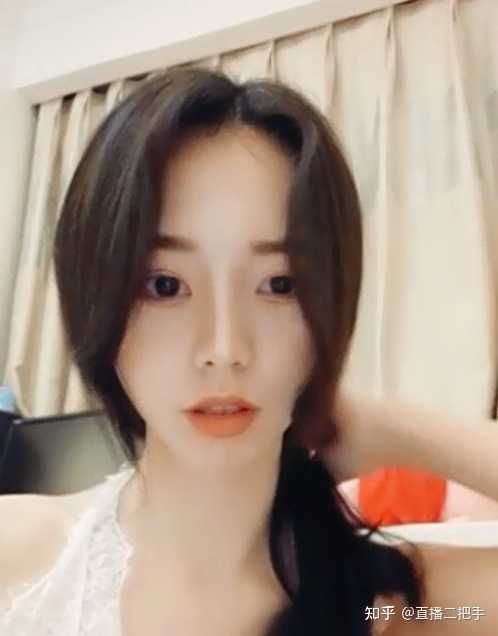 ？曾经的小姐姐直播里的南墙i现在在哪直播有人知道么？ - 知乎