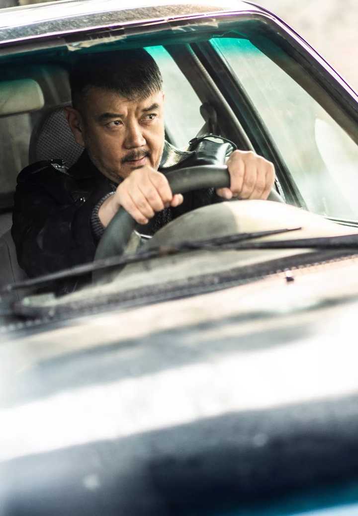 的创作,往往吴俊刚写完一集,高晓江和王大林就迫不及待地等着看下一集