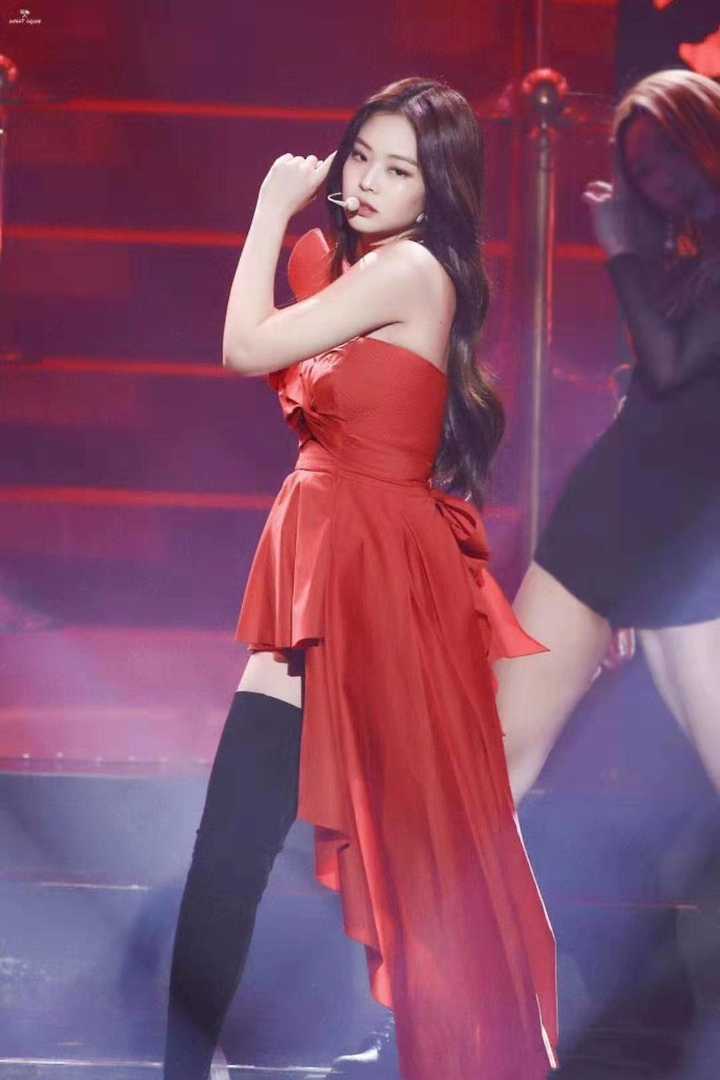 blackpink有哪些图片可以当壁纸?