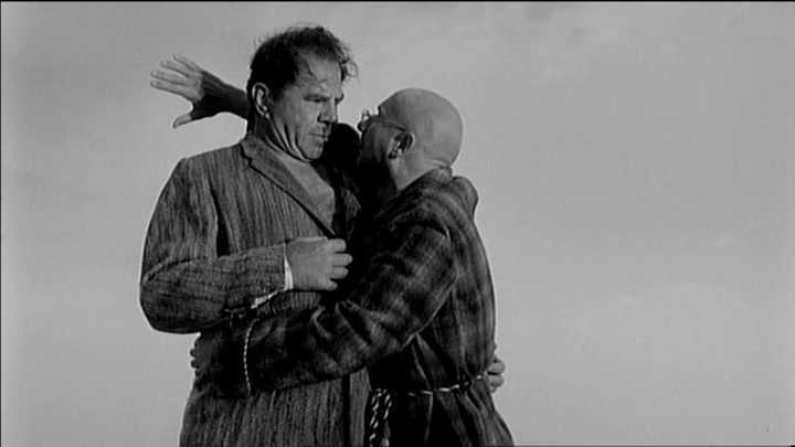 太阳娃娃一片混沌中保留自我如何评价电影《荒岛惊魂》?