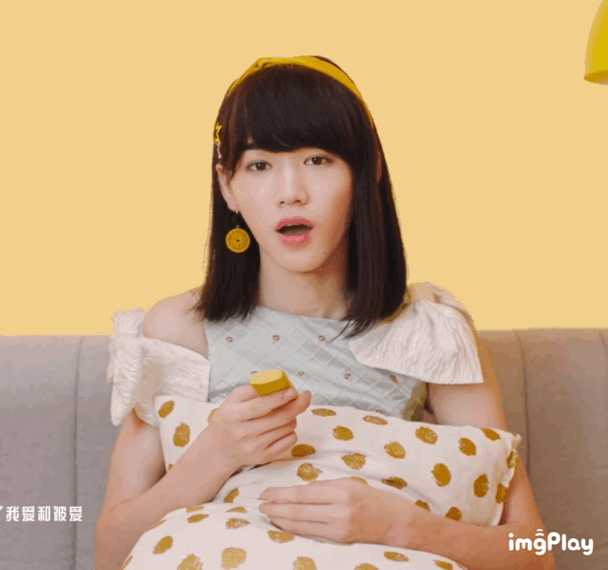 如何看待时代少年团新歌mv的女装?