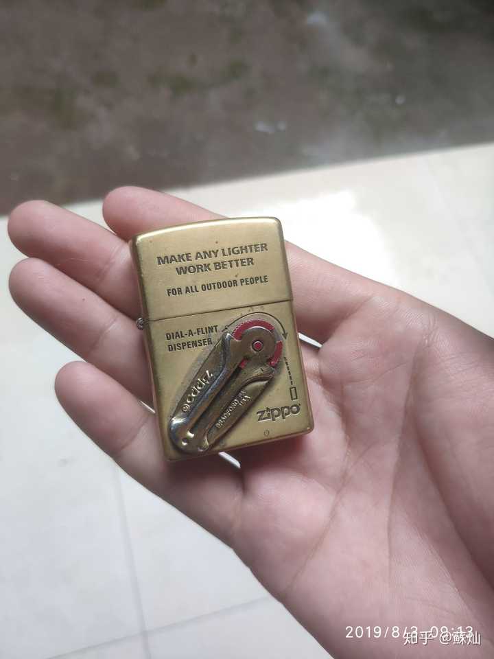 Zippo便宜的和贵的有什么区别 知乎 Zippo便宜的和贵的有什么区别 知乎