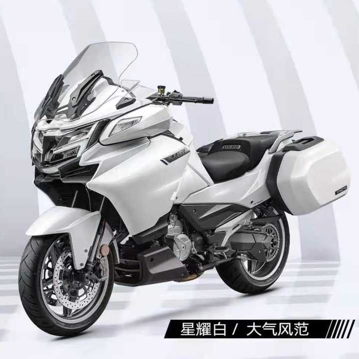 暂无话题描述 关注话题 分享 aireule 春风1250vs贝纳利1200 偏向