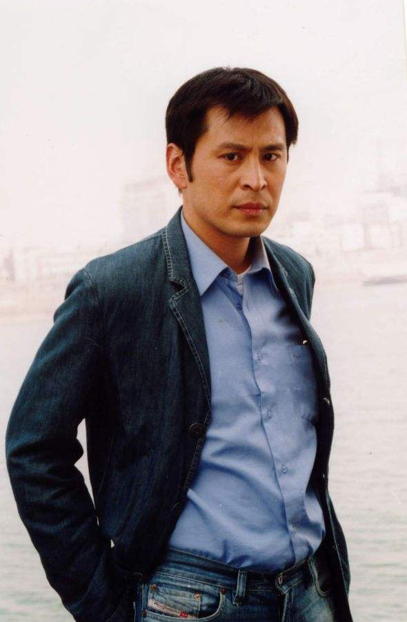 扮演者是王亚楠,我觉得他也老帅了. 5,插翅难逃