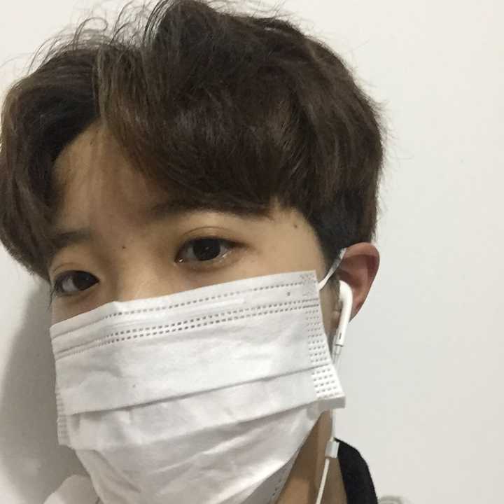 男生怎样理一个好看的中分发型? - 知乎