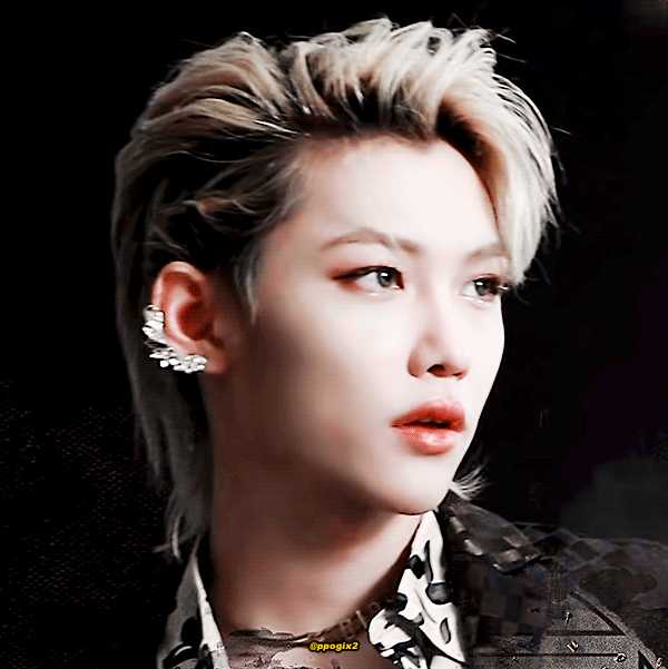 有没有南韩男爱豆的神仙动图