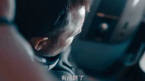 如何评价最新美剧《劫机七小时》？ - 知乎