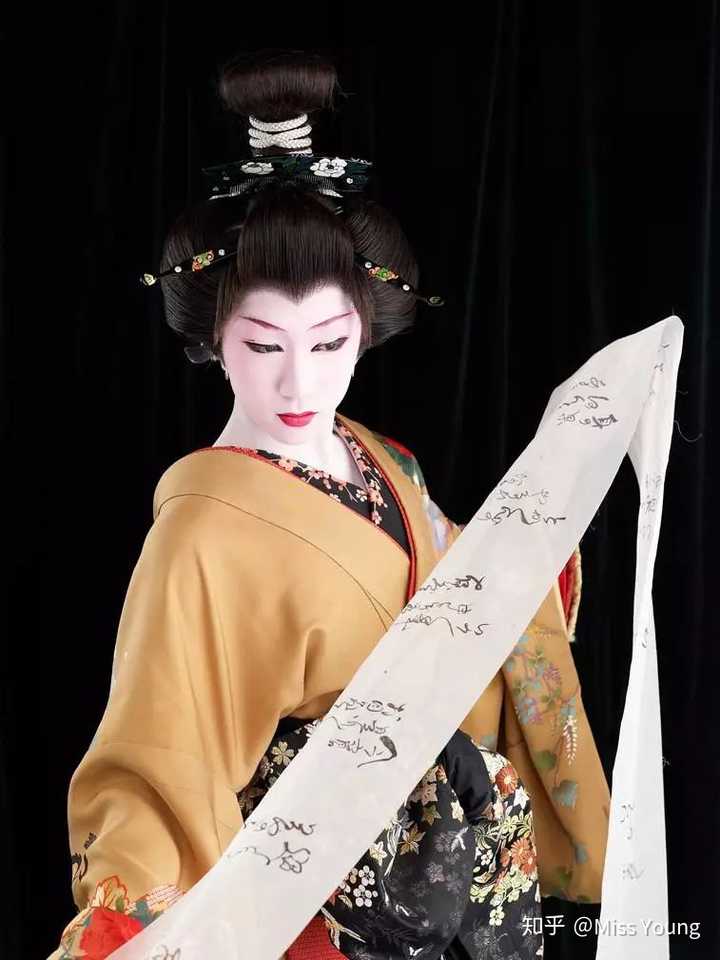 宝冢歌剧团在日本倍受欢迎的原因是什么 知乎 宝冢歌剧团在日本倍受欢迎的原因是什么 知乎