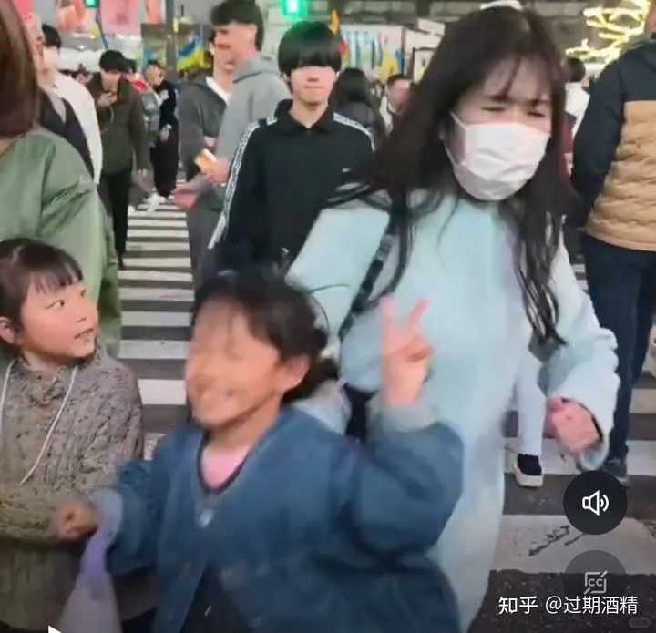 驻日大使馆提醒防范日本「撞人族」，这些人为什么要有意地肘击、撞倒陌生人？他们的出现和哪些因素有关？ - 知乎