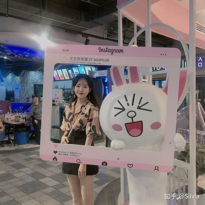 高中时素颜就好看的女生长大化妆后岂不是逆天吗 知乎