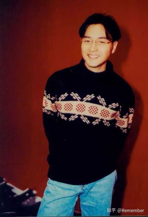 还有永远的哥哥张国荣 哥哥永远有一种少年感