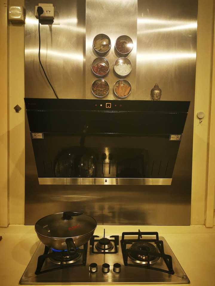 化妆品收纳盒哪种实用_化妆收纳盒制作教程_化妆收纳盒什么牌子好