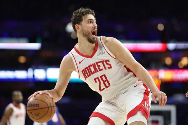 2526赛季NBA常规赛勇士 115:113 火箭，如何评价这场比赛？