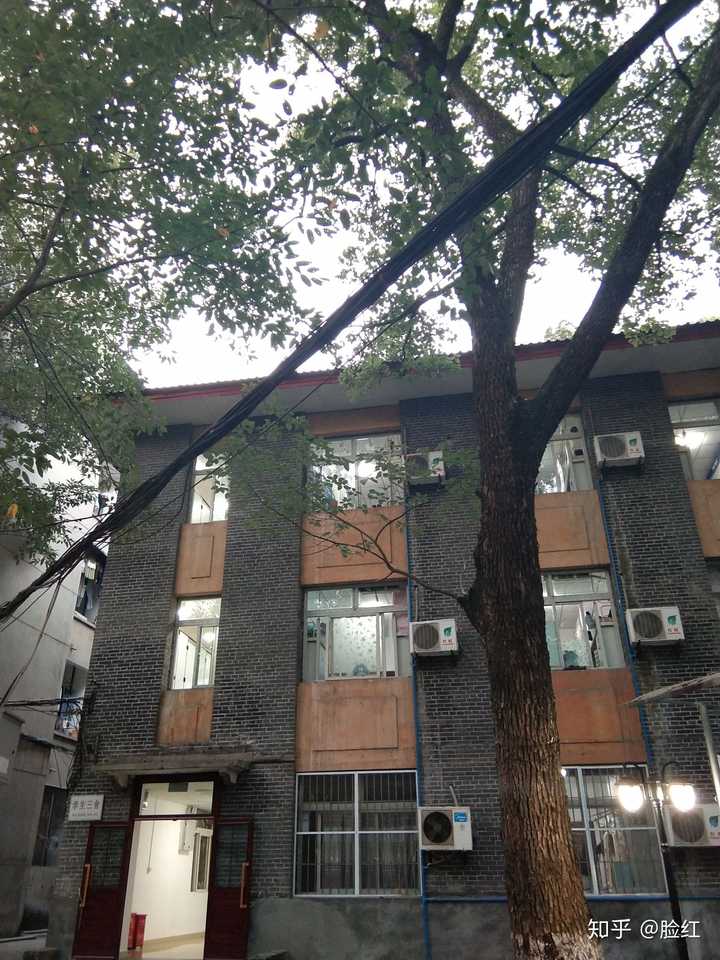 重庆师范大学北碚校区建不建议填报?