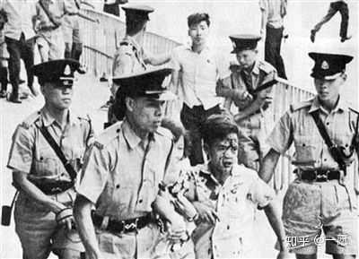 如何看待2019年8月16日香港多家报纸头版,登出李嘉诚「反对暴力」的宣言?-百牧