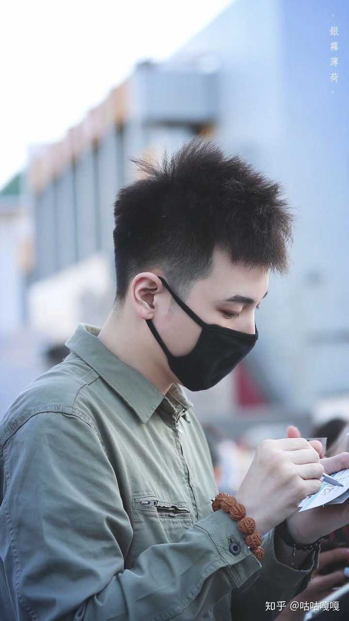 有没有王九龙的神仙头像德云社其他人的也可以最好是王九龙的想换wx