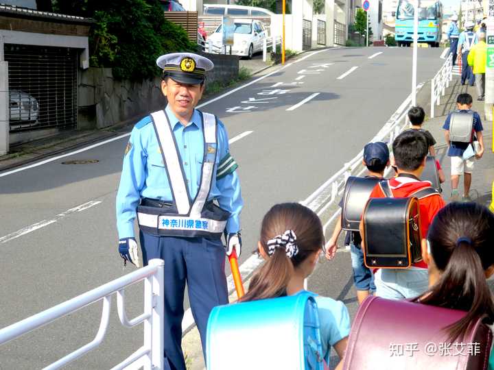 日本警察是什么样的 知乎