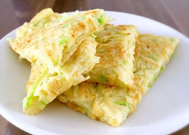 咸口的:不容易出水的蔬菜,比如胡萝卜,土豆,黄瓜,西葫芦,韭菜,苦瓜等