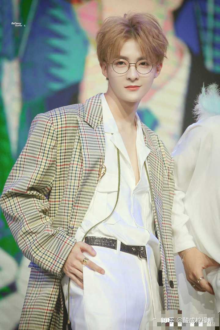 如何评价unine组合中的管栎?