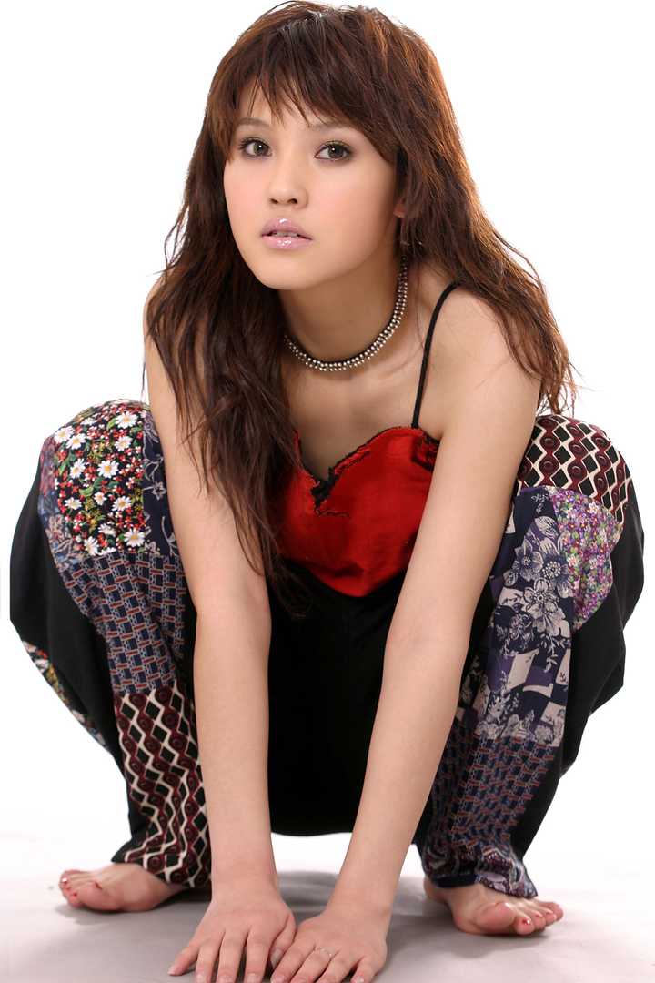 《致青春》的女主饰演者杨子姗为什么没有红起来?