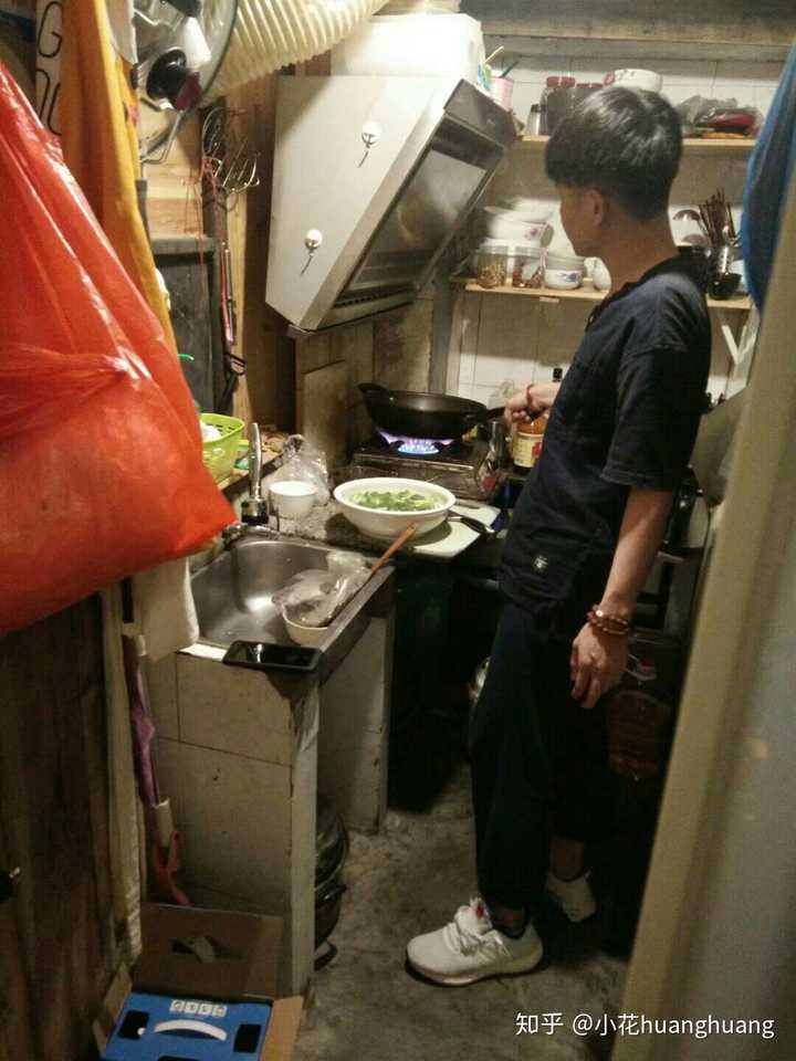 林先生做饭偷拍!