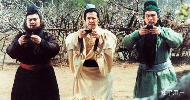 94 版和新版《三国演义》中,刘备扮演者孙彦军与于和伟相比,谁更符合原著中刘备的形象? - 知乎