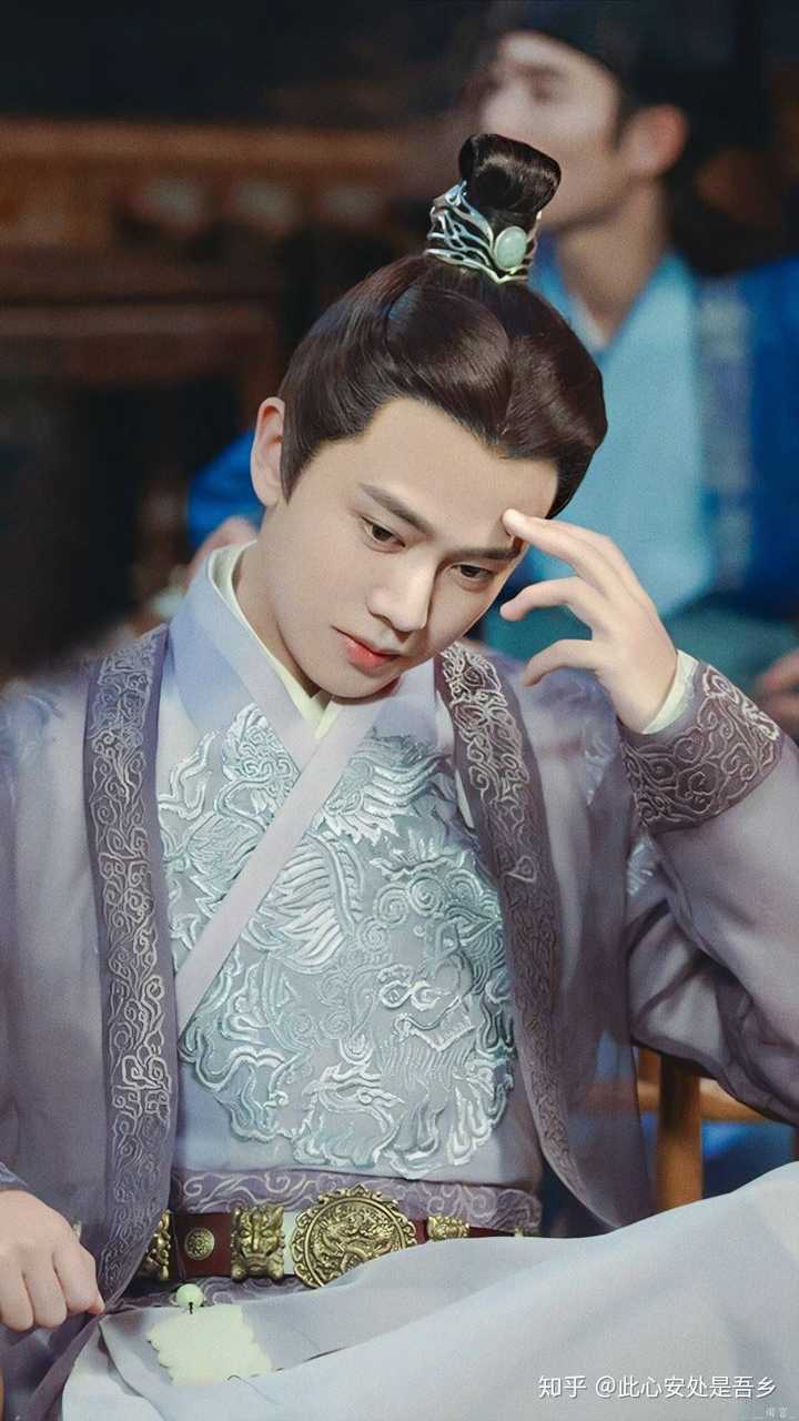 电视剧 锦衣之下 火吗 任嘉伦谭松韵演了 锦衣之下 之后会跃居几线 知乎