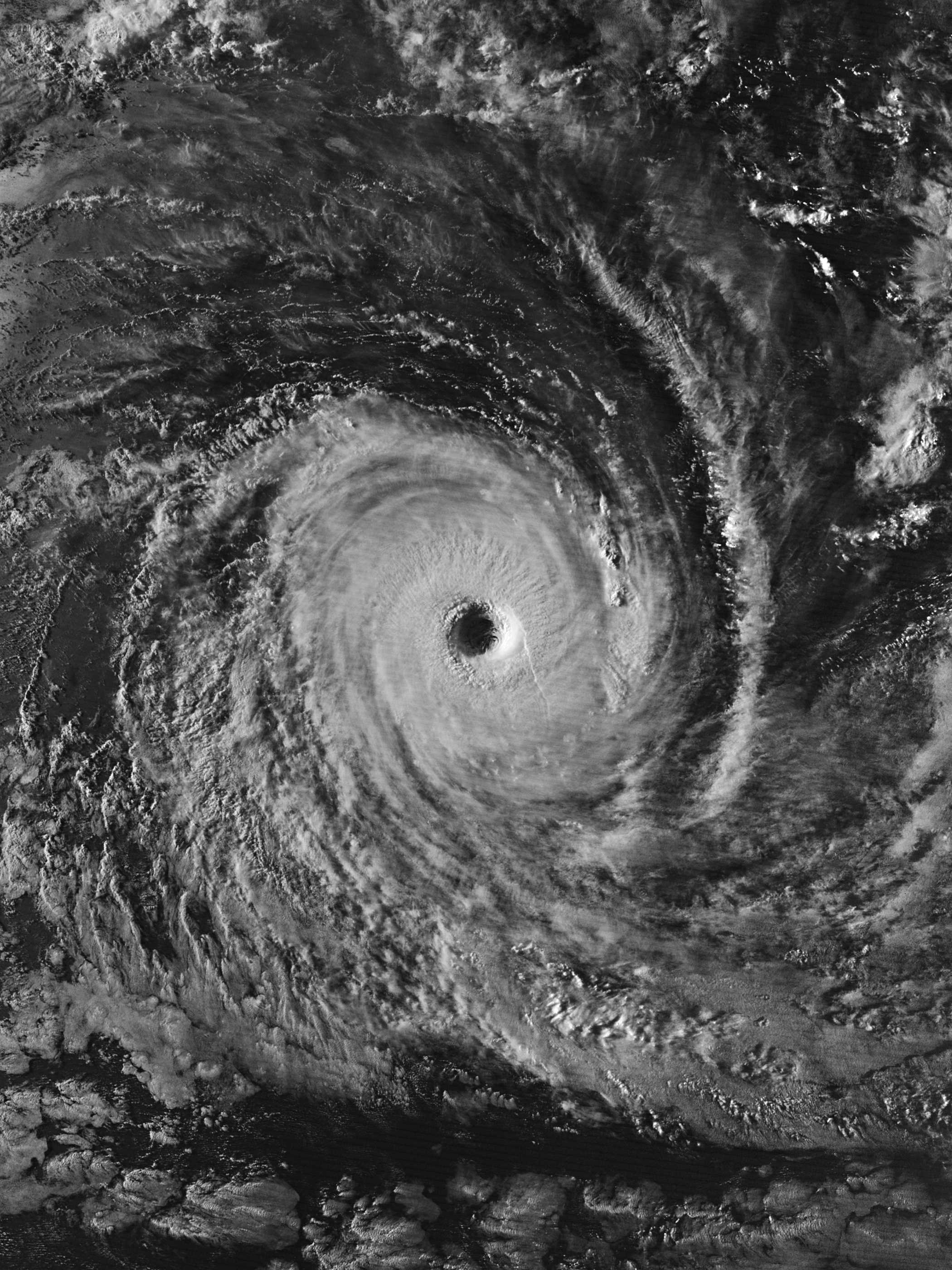 12月19日凌晨西南印度洋强热带气旋kenanga