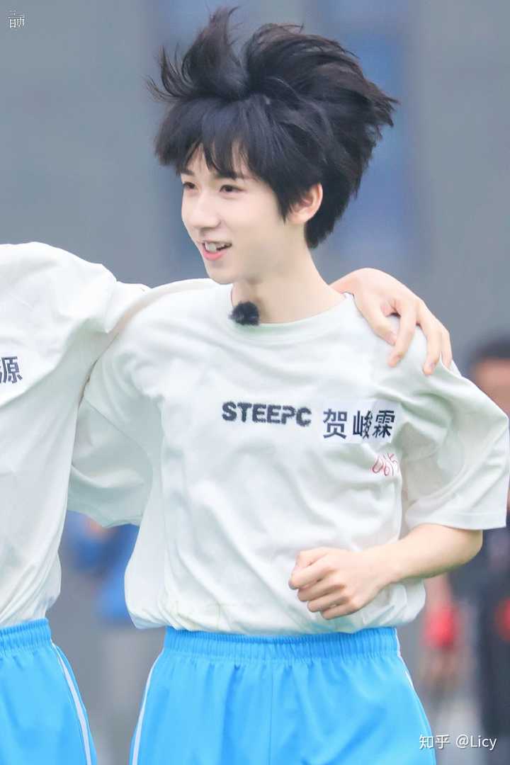 可以夸夸时代少年团贺峻霖吗