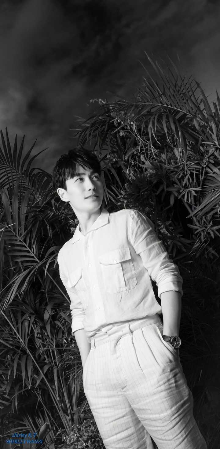 朱一龙可以做壁纸的照片可以分享一波吗?